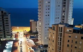 Mirador apart
